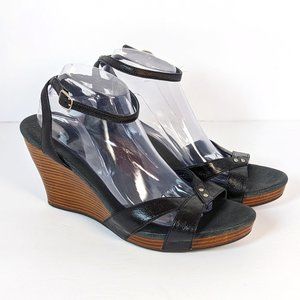 UGG Isadora Brown Leather Wedge  Size US W12